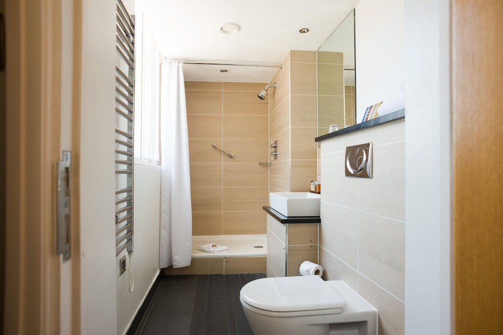 Deluxe Double Room - Photo 10