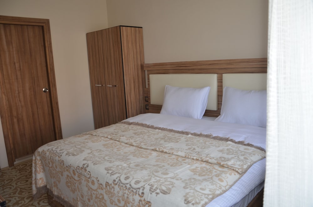 Double Room, Balcony, Sea View photo 3