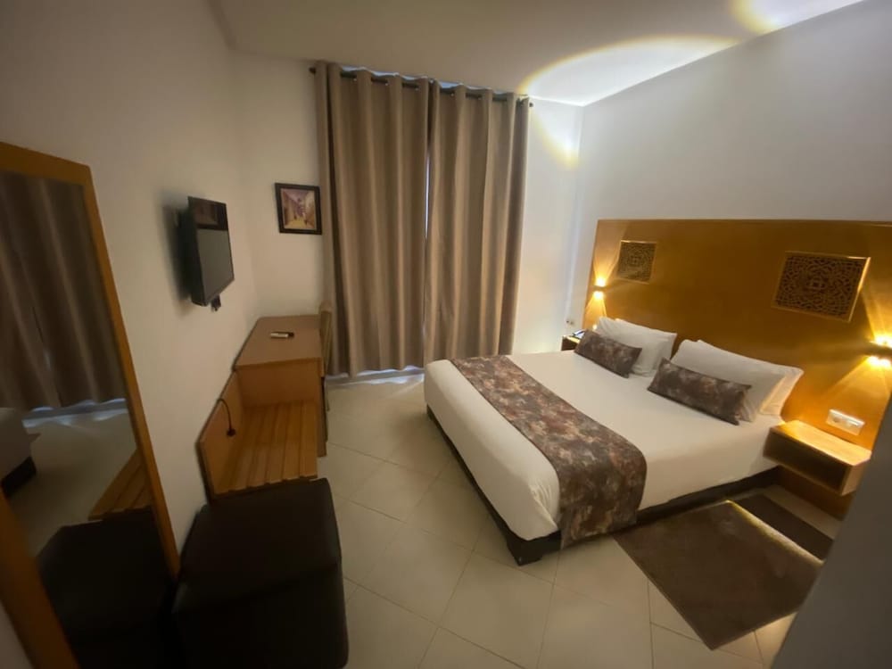 Double Room, 1 Queen Bed, Sea View