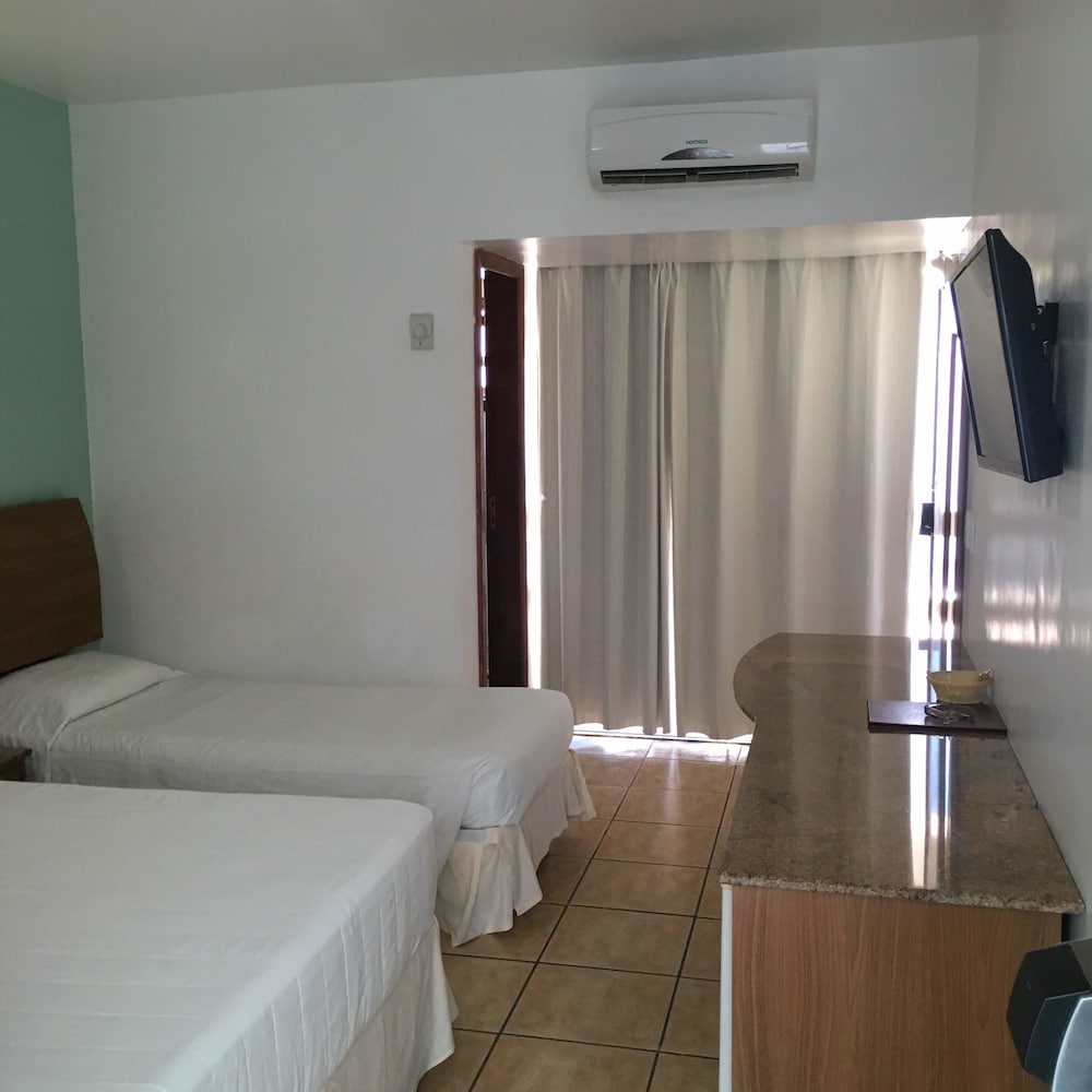 Standard Room - Photo 3