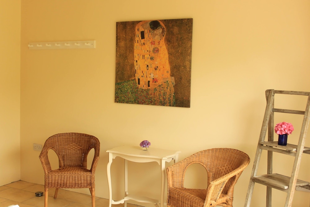 Comfort Room, Multiple Beds, Private Bathroom, Ground Floor photo 3