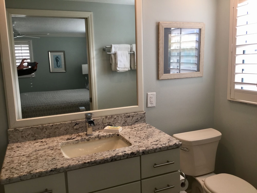 Villa, 2 Bedrooms, 2 Bathrooms photo 3