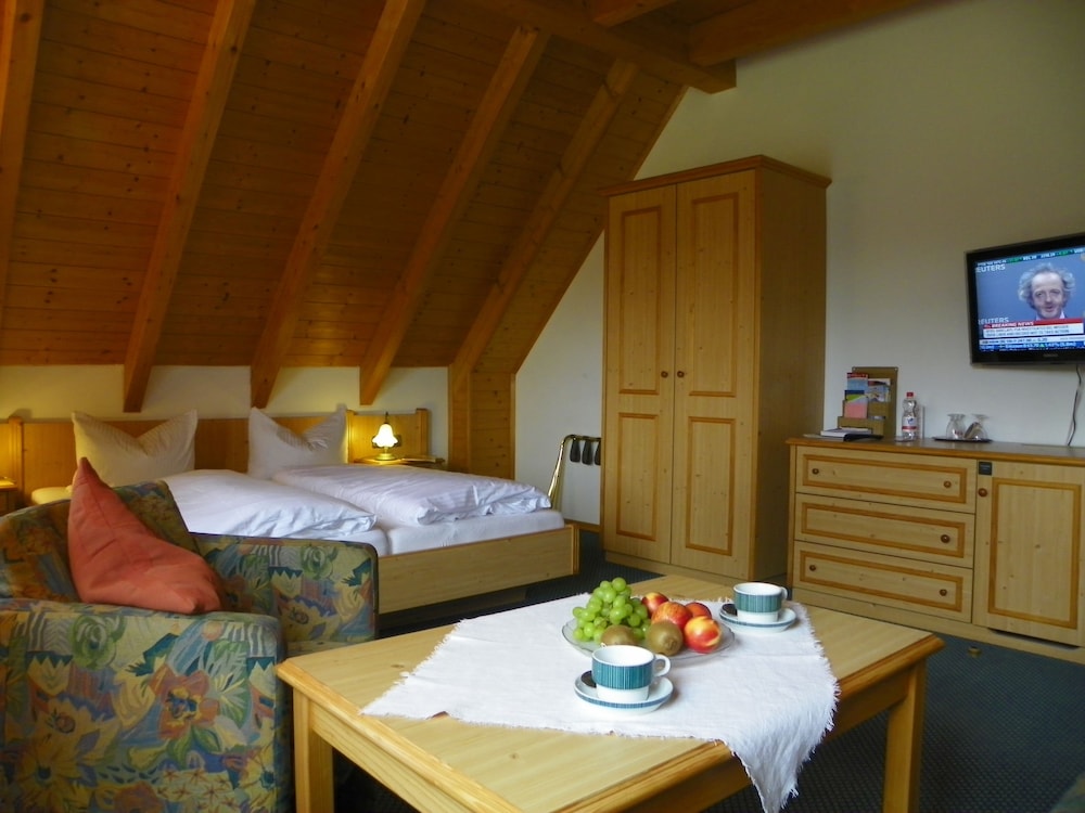Comfort Suite photo 2