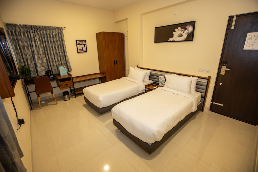 Standard Room - Photo 7
