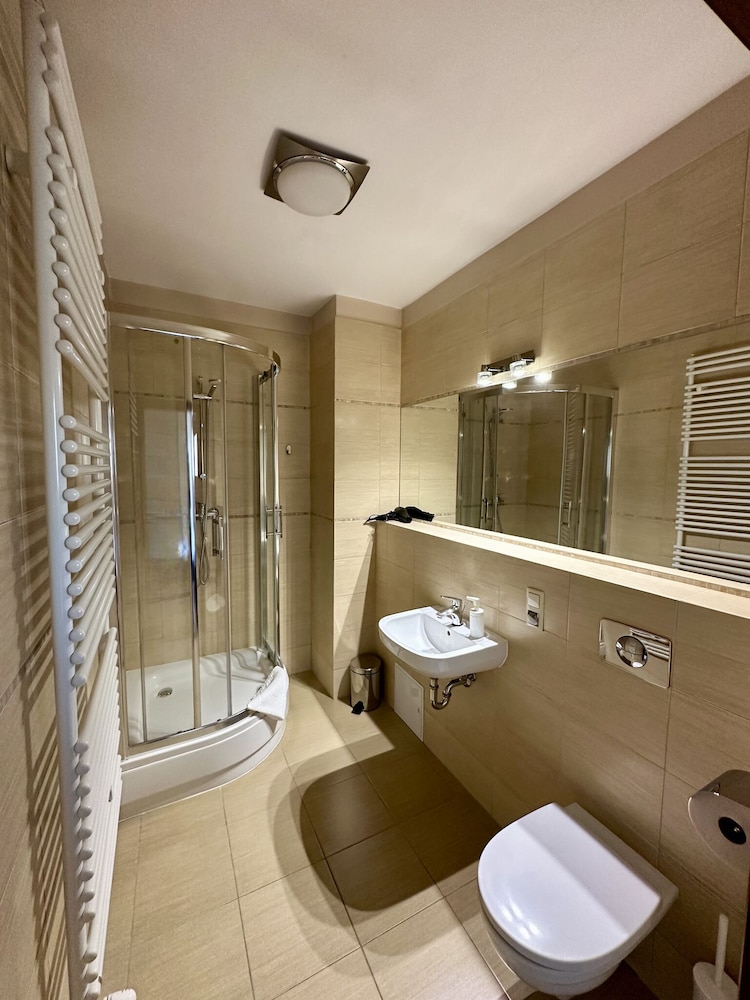 Single Room photo 3