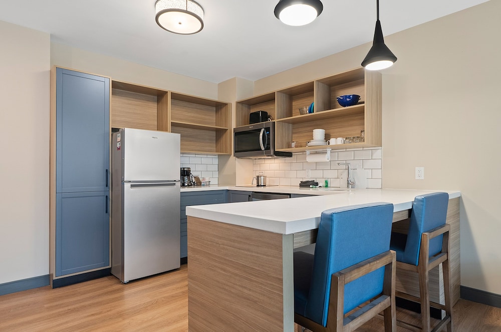 Suite, 1 Bedroom, Accessible, Non Smoking (Communications) photo 3