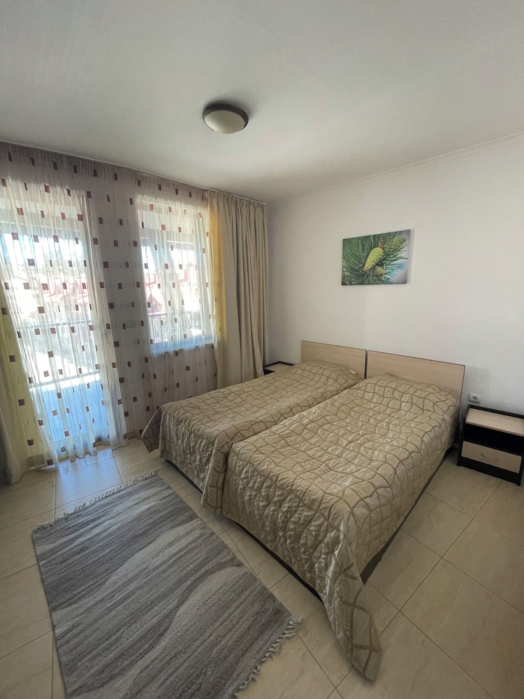 Apartment, 2 Bedrooms photo 2