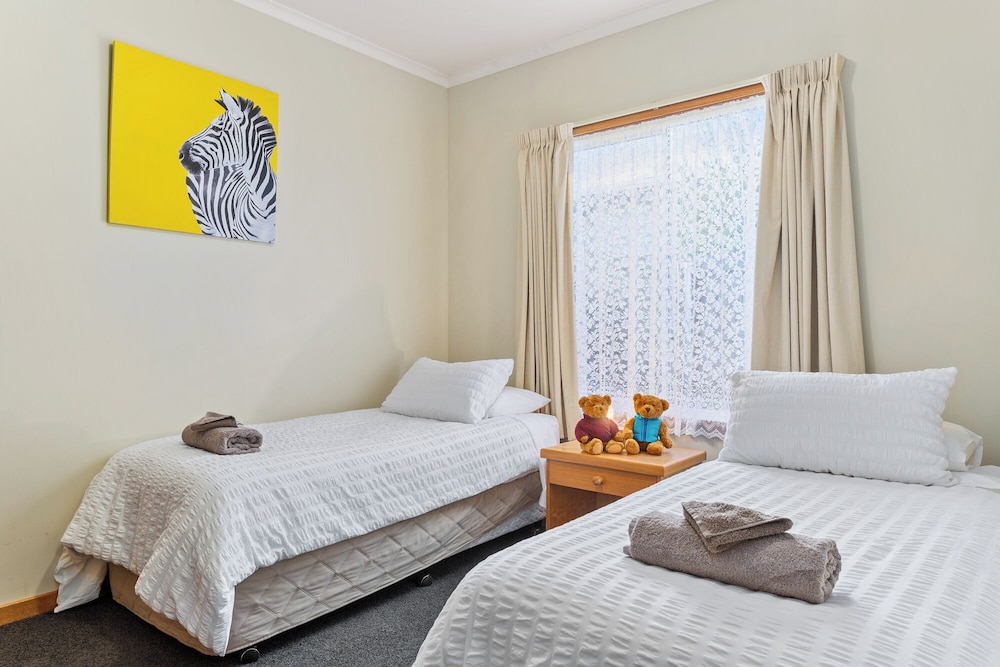 Family Apartment, 2 Bedrooms, Garden View photo 1