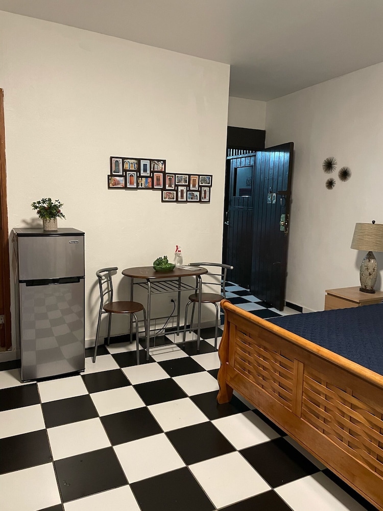 Suite# PH-1 (With Terrace) photo 1