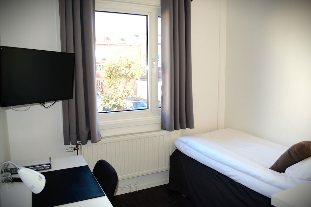 Standard Single Room (Single Bed) photo 2