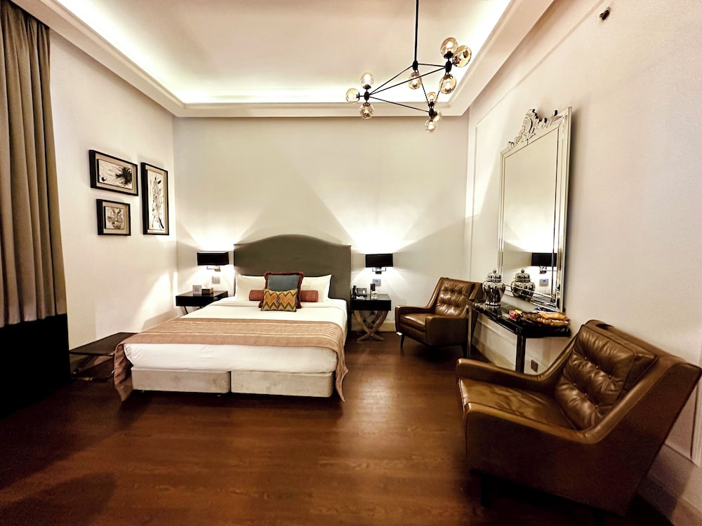 Signature Apartment