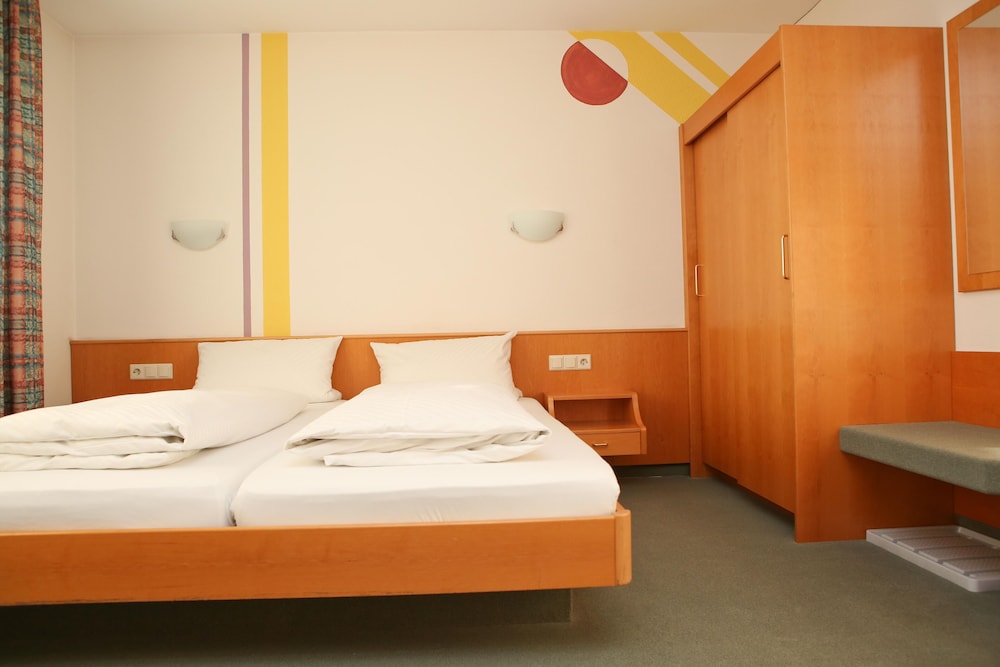 Double Room - Photo 3