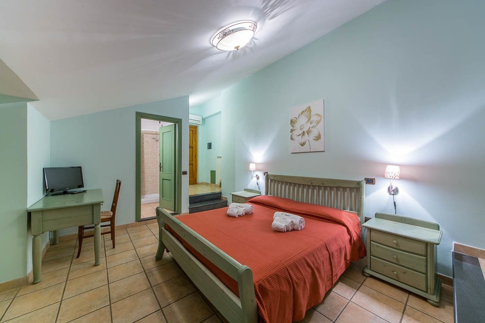 Standard Triple Room photo 1