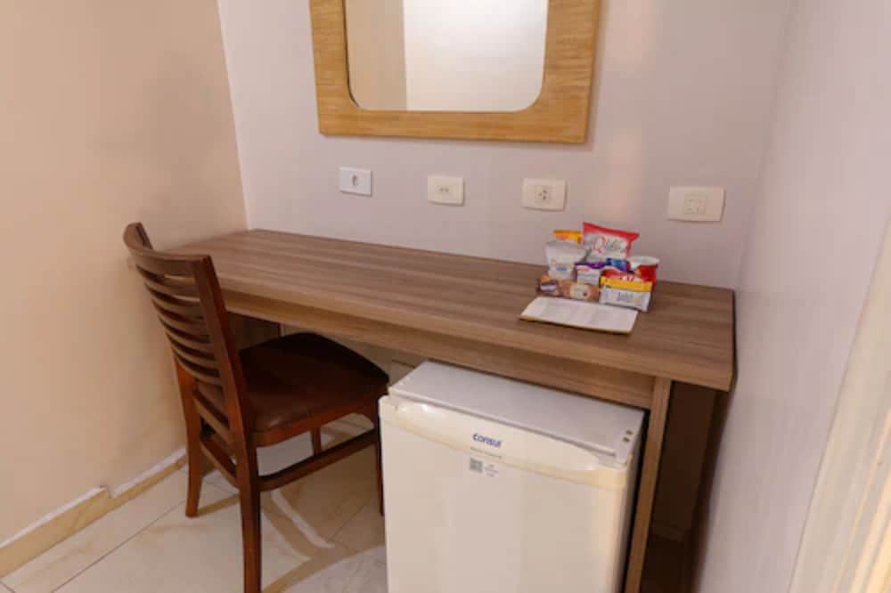 Standard Double Room - Photo 7