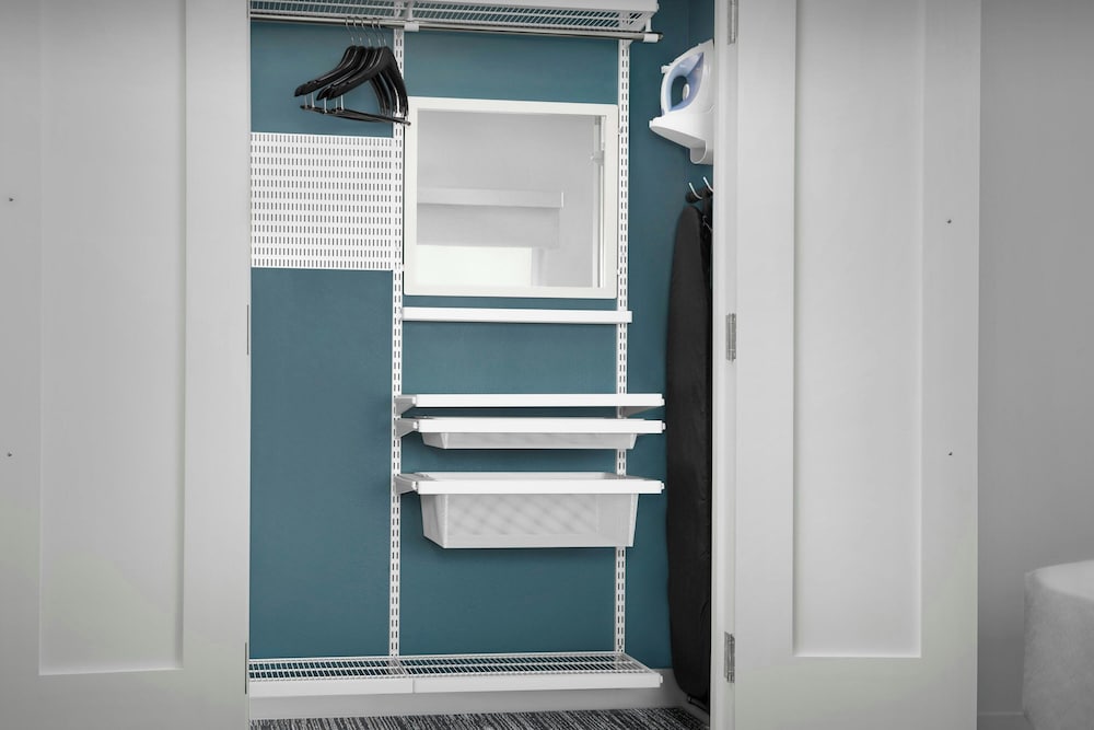 Studio, 2 Queen Beds (Mobility/Hearing Accessible, Tub) photo 1