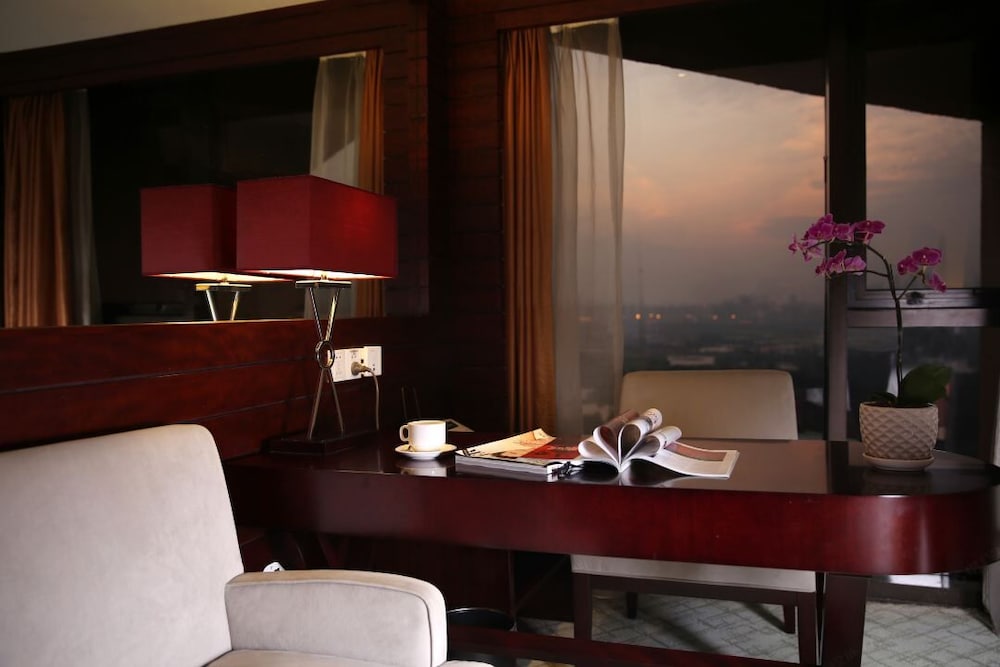 Executive Deluxe Suite - Photo 4