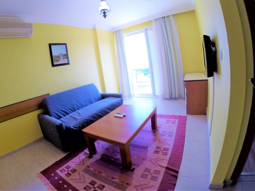 Business Double or Twin Room, 1 Bedroom, Garden View photo 3