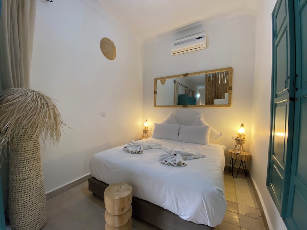 Double or Twin Room - Photo 1