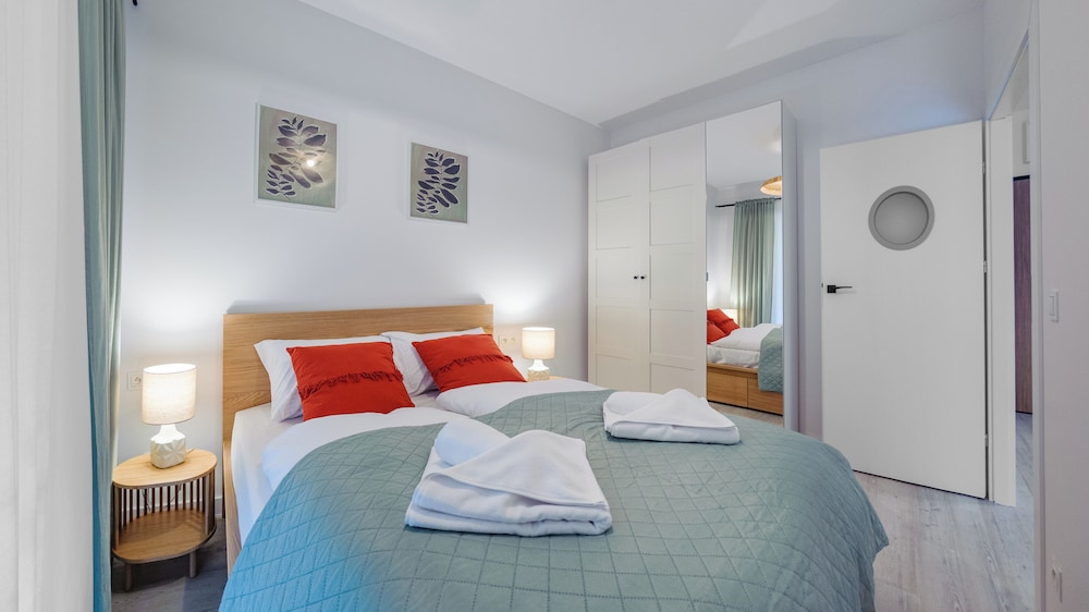 Family Apartment, 1 Bedroom, Balcony photo 2