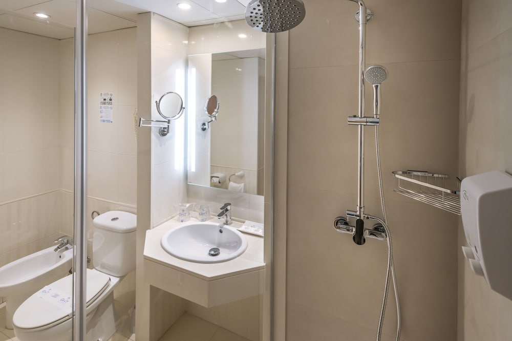 Standard Double Room, Balcony (extra bed), photo 6