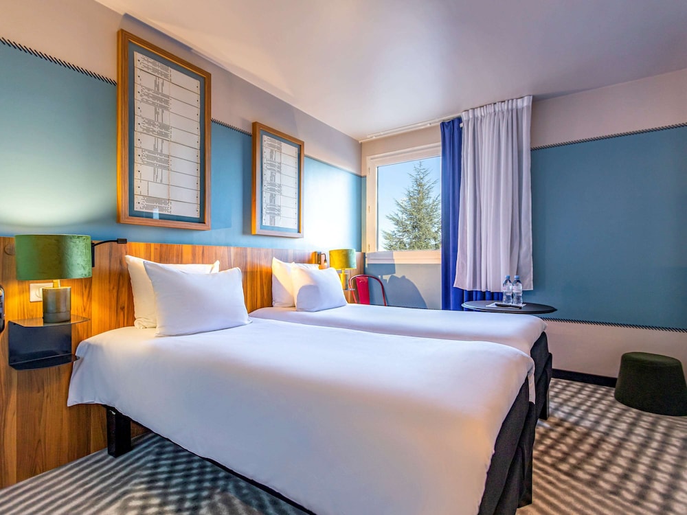 Standard Twin Room, 2 Twin Beds - Photo 1