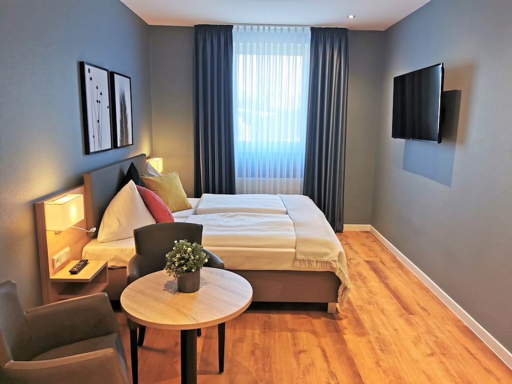 Comfort Double or Twin Room
