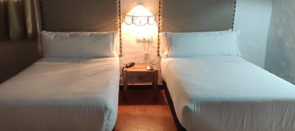 Basic Double Room - Photo 1