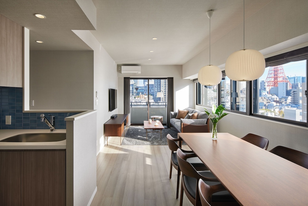 2 Bedrooms Superior