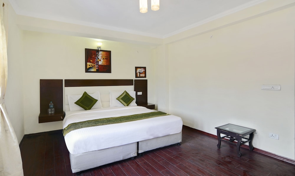 Deluxe Room, 1 King Bed