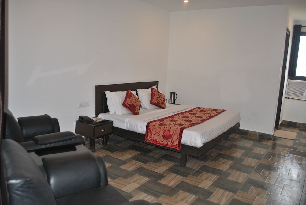 Super Deluxe Room - Photo 2