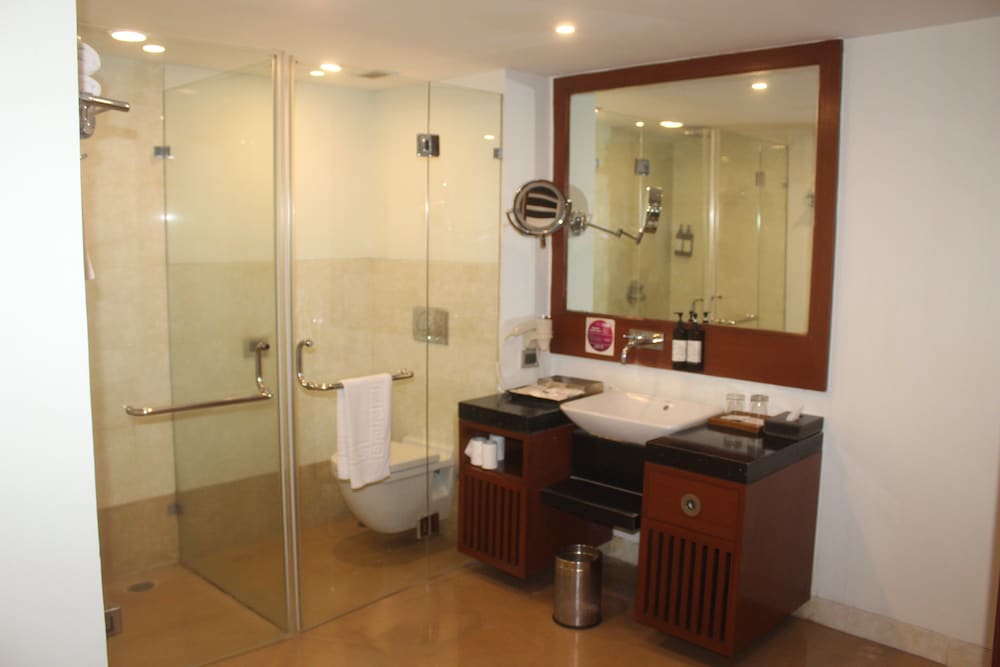 Executive Suite photo 3