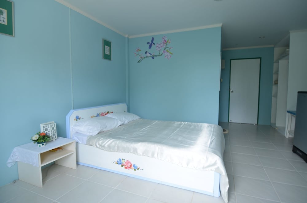 Standard Double or Twin Room photo 2
