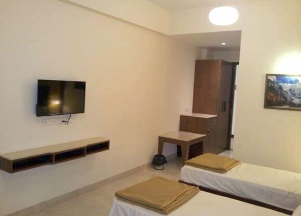 Deluxe Twin Room - Photo 5