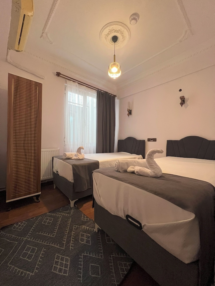 Economy Double or Twin Room
