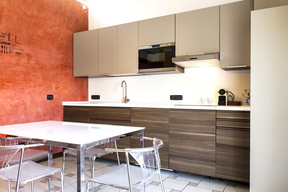 Executive Suite, 2 Bedrooms, Balcony, Tower photo 3