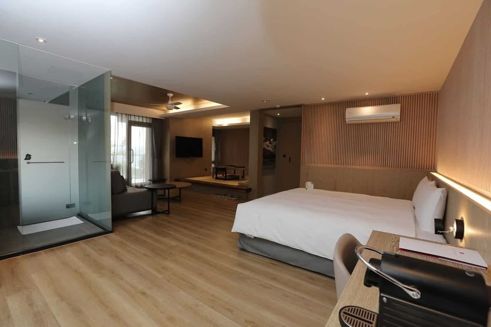 Executive Quadruple Room