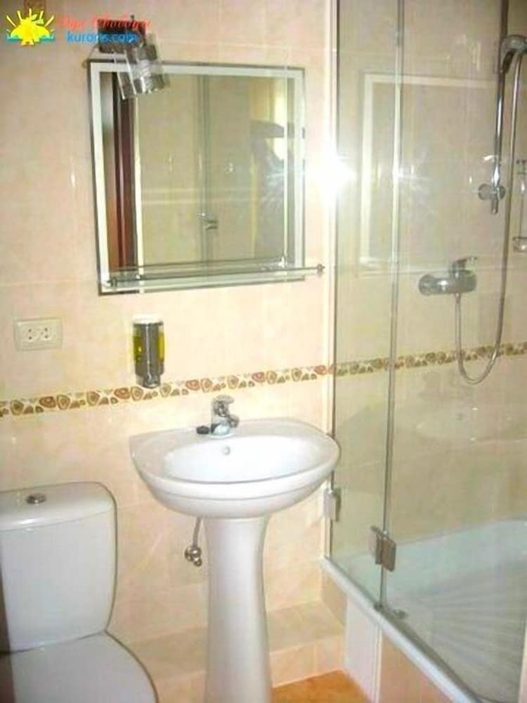 Luxury Quadruple Room photo 2