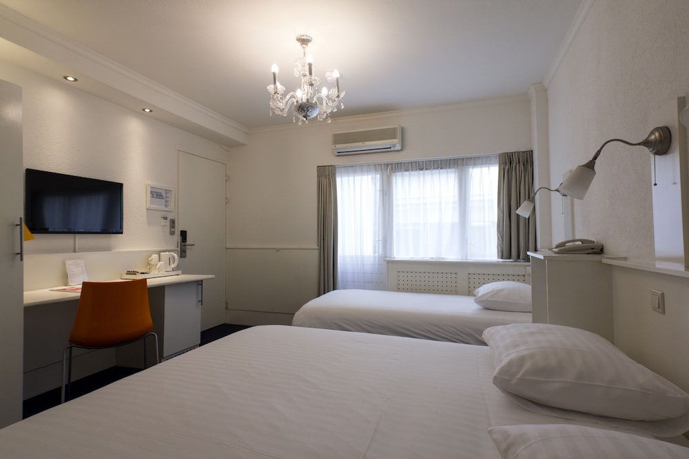Family Triple Room photo 3