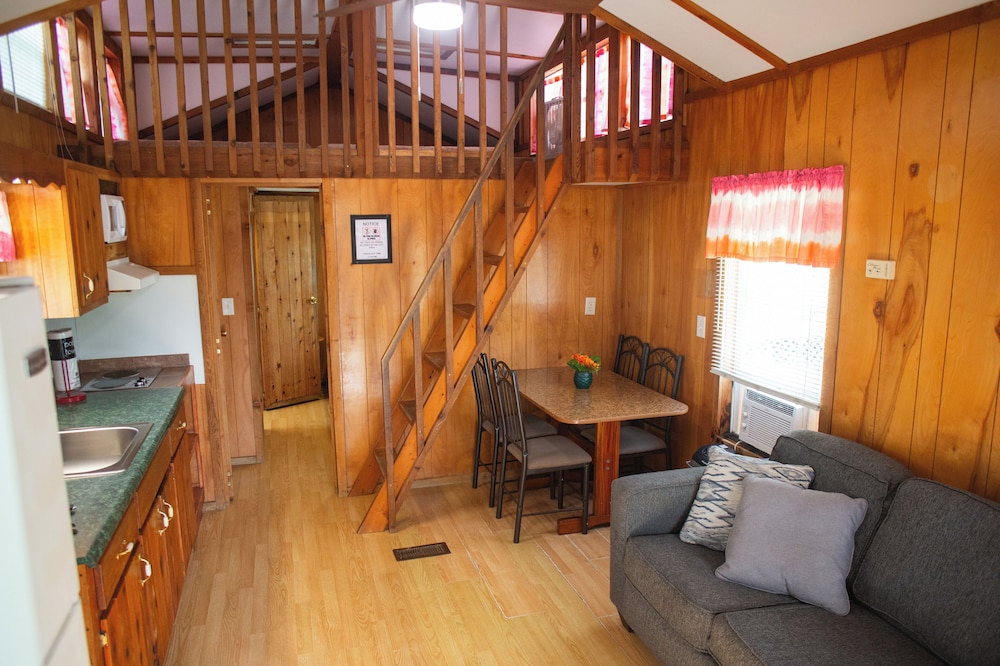 Signature Cabin, 1 Bedroom