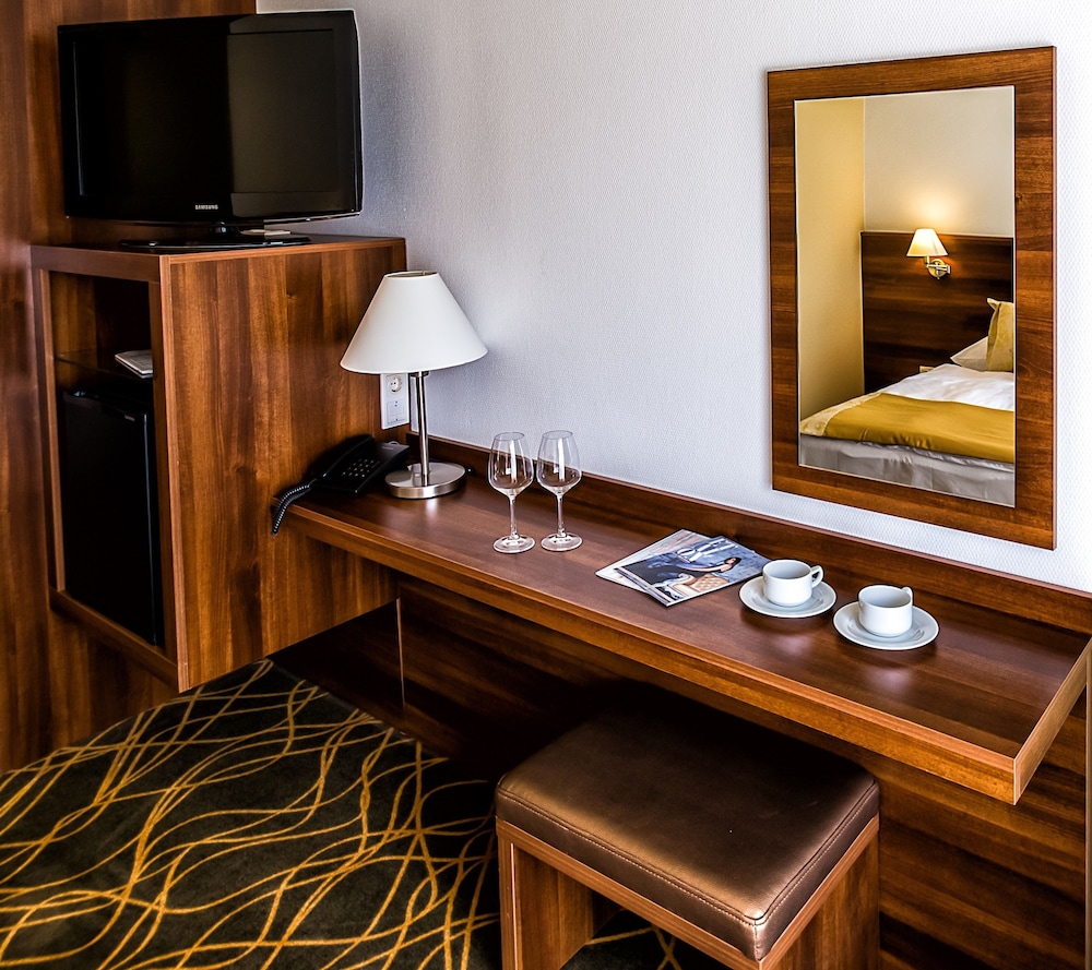 Standard Double or Twin Room, 1 Bedroom, City View, Courtyard Area
