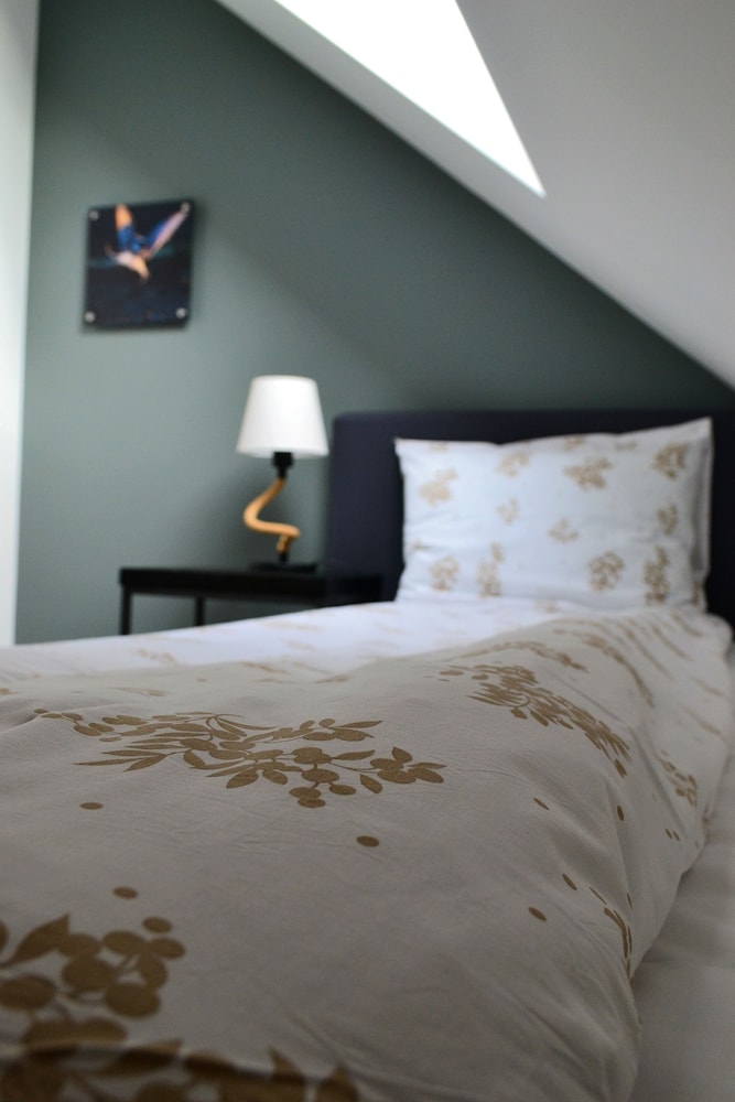 Superior Suite - Photo 6