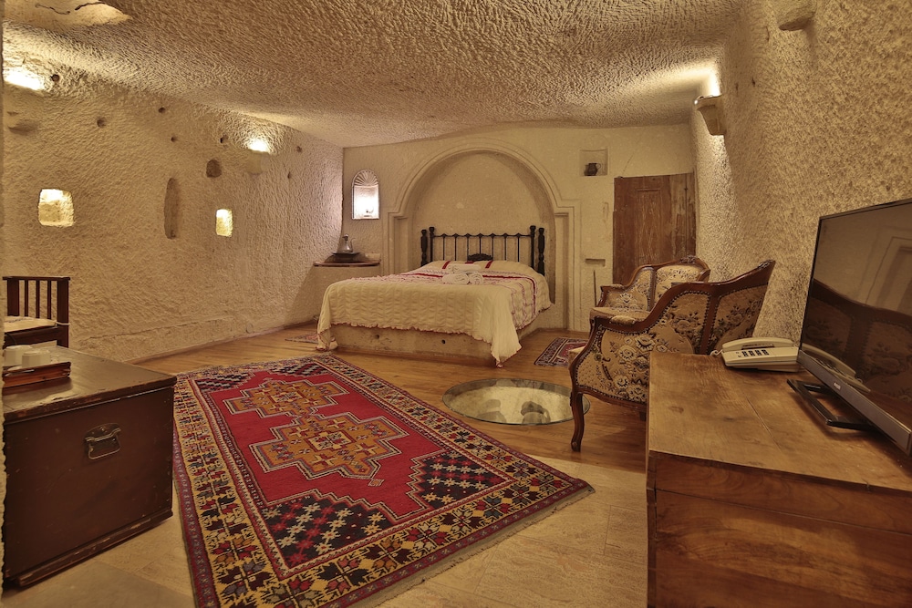 Deluxe Double Room, 1 Queen Bed photo 1