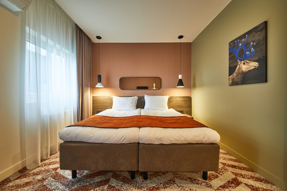 Standard Double or Twin Room - Photo 4