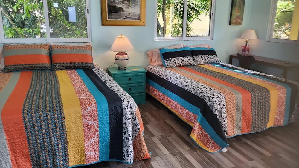 Double Room, 2 Queen Beds, Ocean View photo 1