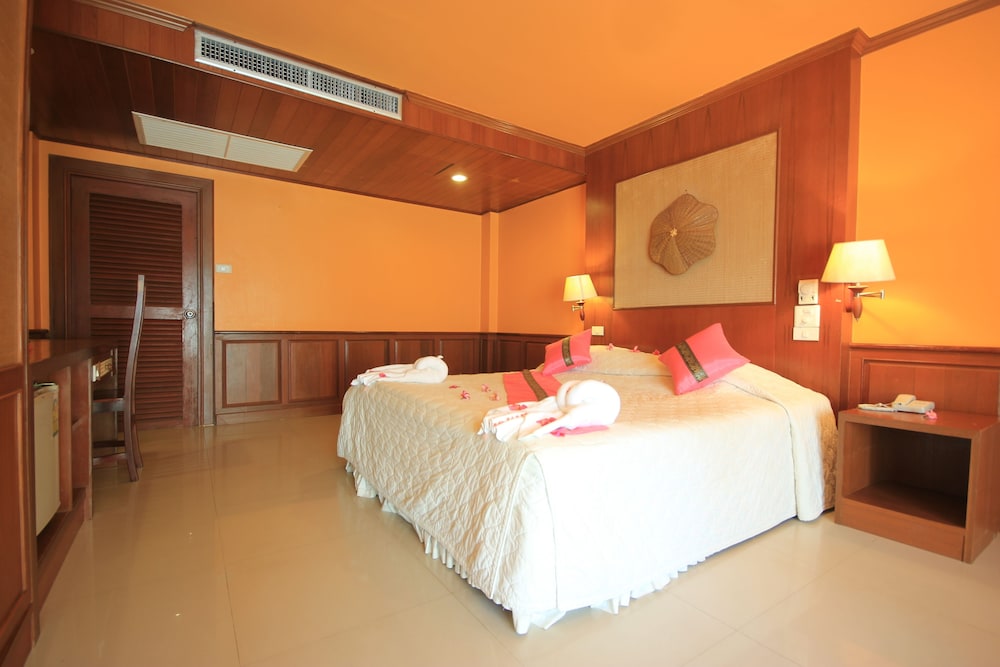 Superior Double Room, Beachfront photo 2