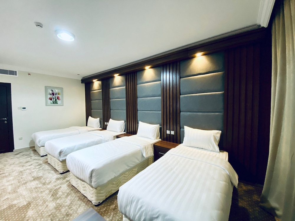 Superior Apartment photo 1