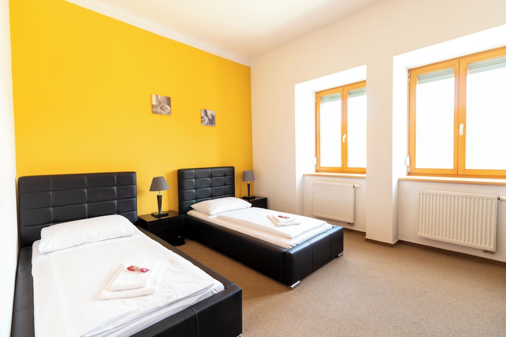 Economy Double or Twin Room photo 2