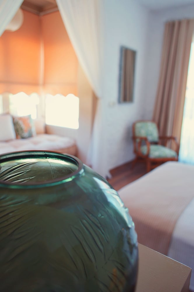 Deluxe Room - Photo 18