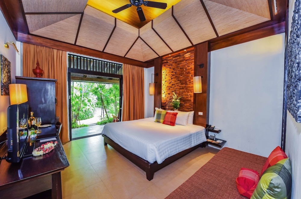 Deluxe Room - Photo 2