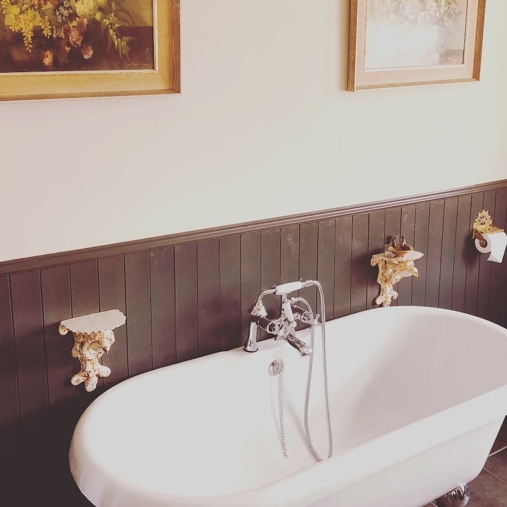 Superior Double Room, Ensuite photo 2